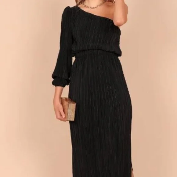 Petal & Pup One Shoulder Pleated Midi Dress - Black - X-Small - Picture 3 of 10